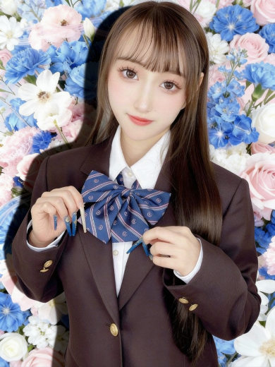 えみり(25)
